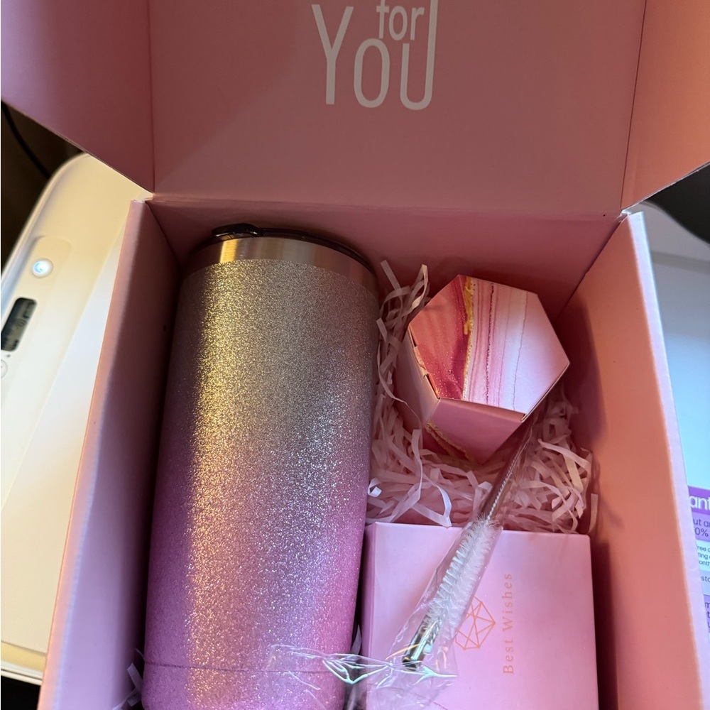 Pink Glitter Tumbler/Rose scented spa set